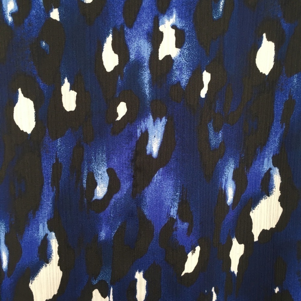 Blue Leopard Animal Print Bell Sleeve Top - Picture 9 of 11